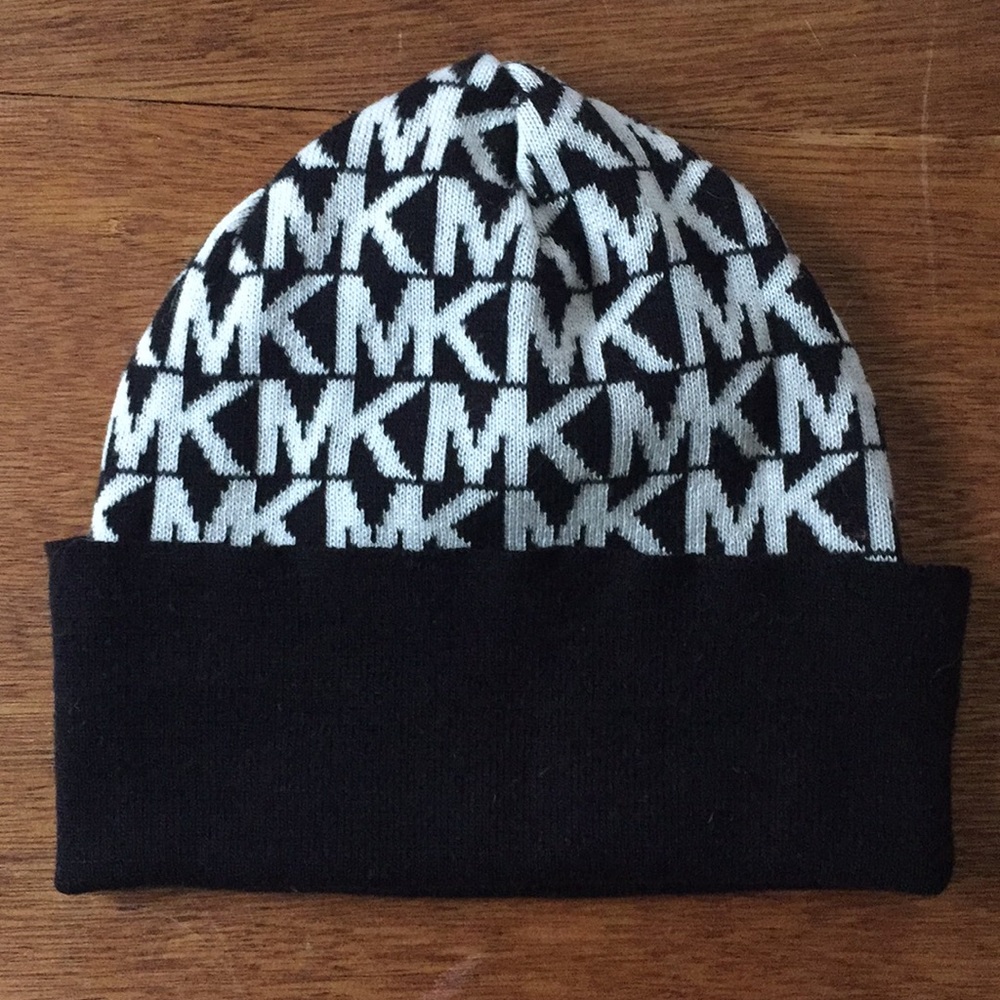 Michael Kors women’s beanie